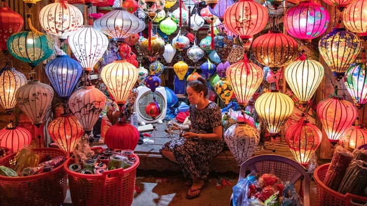 Lantern Market